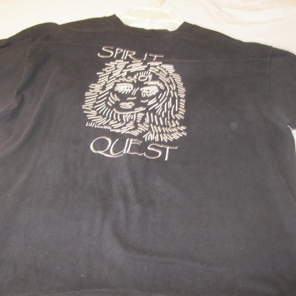 Canadian wearable art. Artist and poet Bill Bissett - Picture 8 of 11